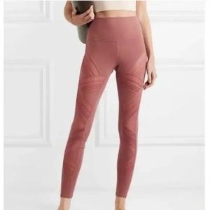 ALO Yoga Set: Moto Pleated High Rise Leggings & Strappy Bra in Rosewood Small